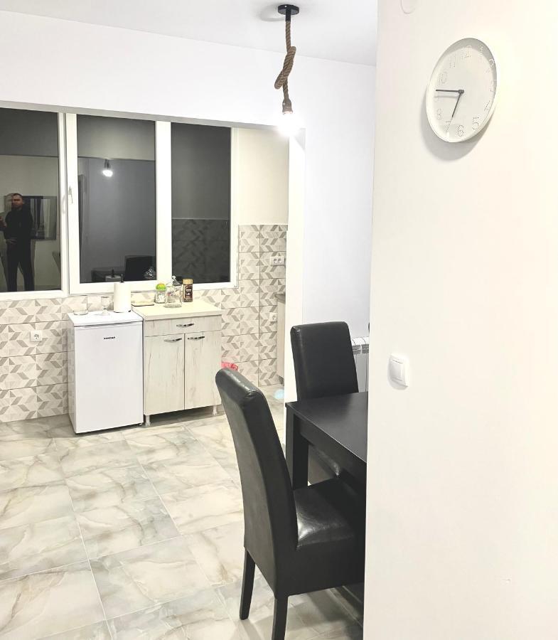 Easy Apartments Ledine Bagian luar foto