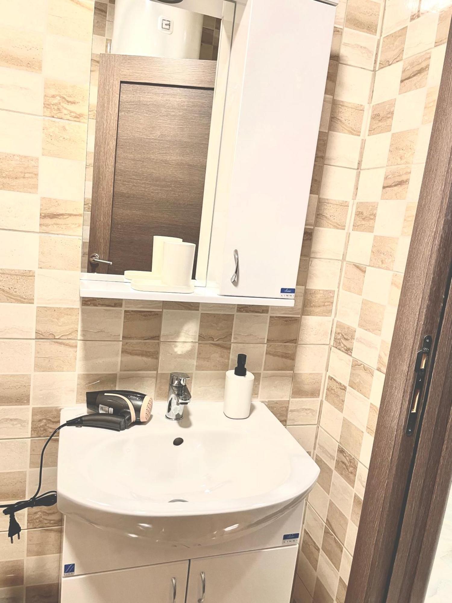 Easy Apartments Ledine Bagian luar foto